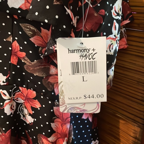 Floral romper - Harmony & Havoc size large - Picture 3 of 7